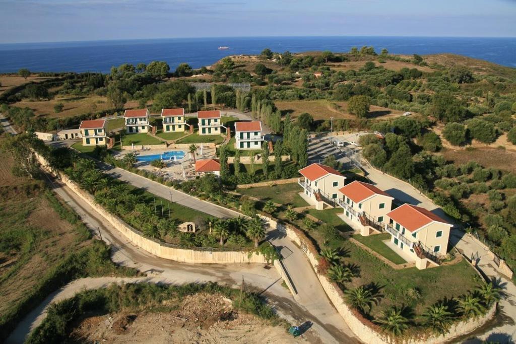 ספרטיה Liakas Village מראה חיצוני תמונה