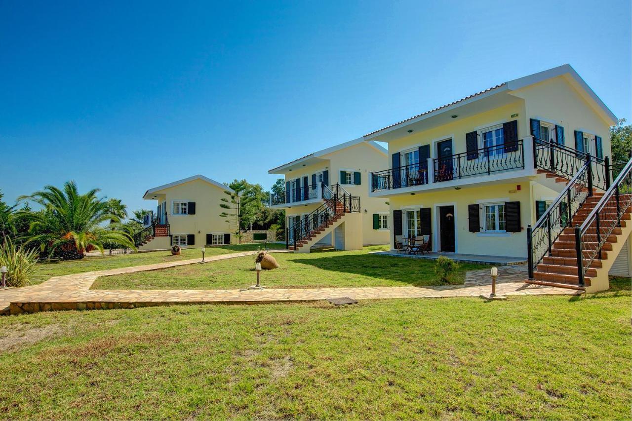 ספרטיה Liakas Village מראה חיצוני תמונה