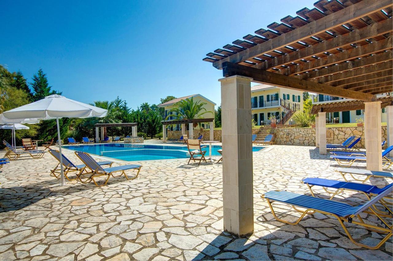 ספרטיה Liakas Village מראה חיצוני תמונה