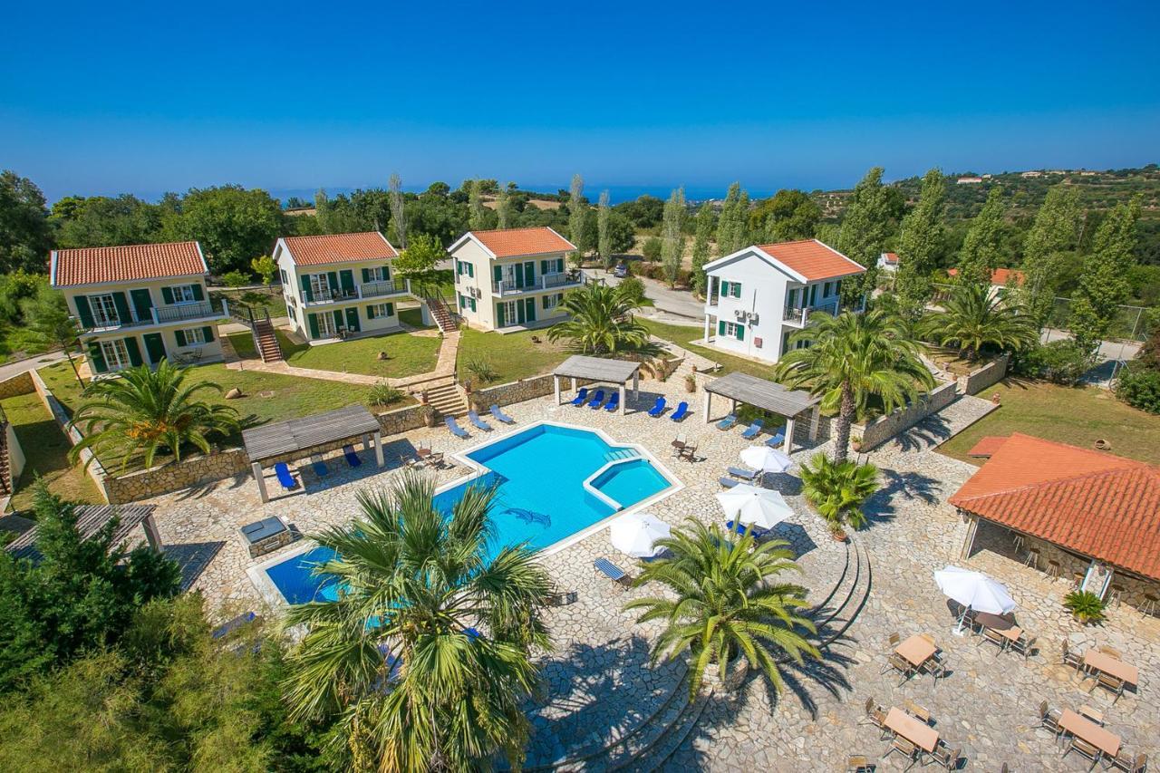 ספרטיה Liakas Village מראה חיצוני תמונה