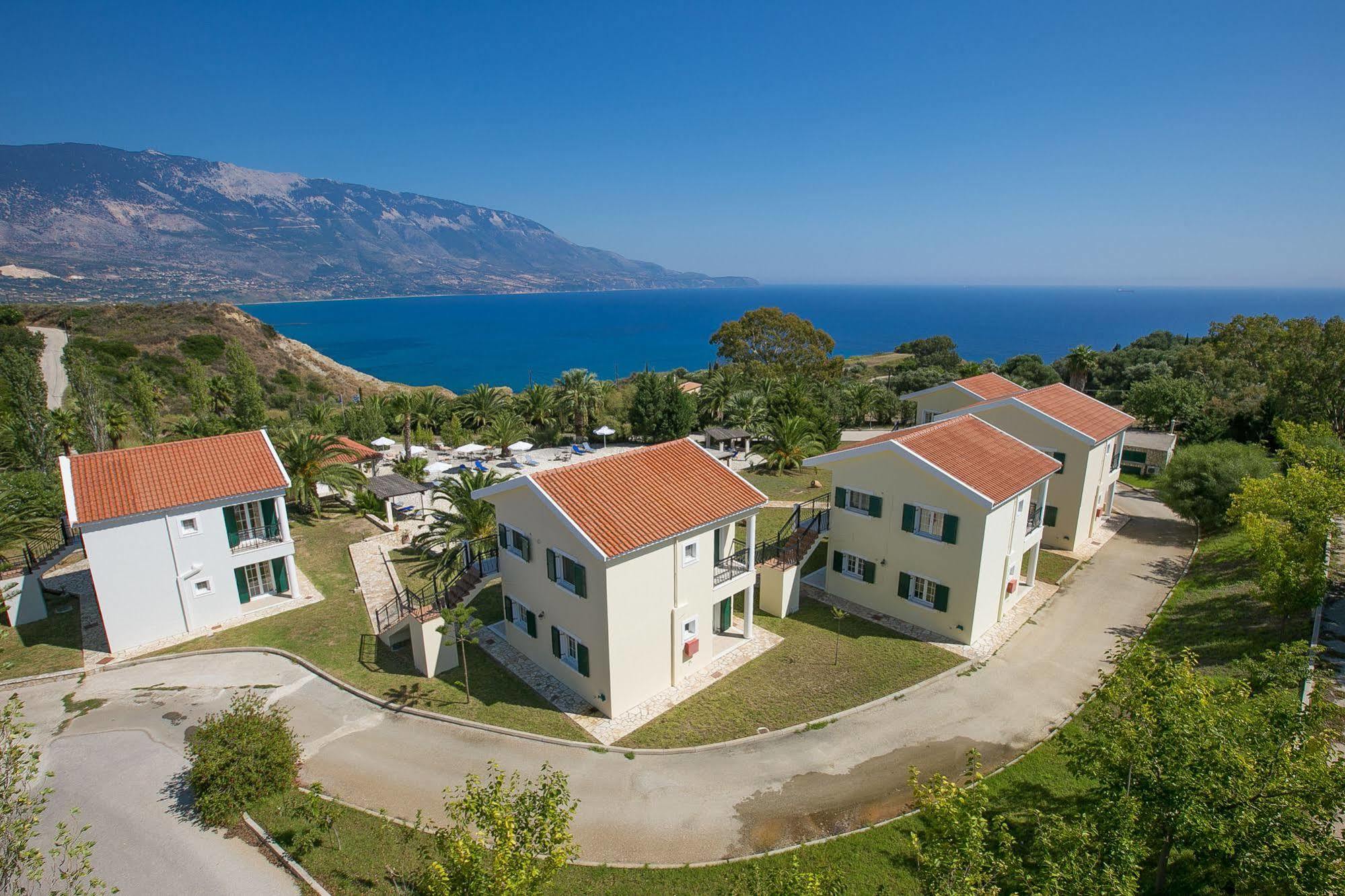 ספרטיה Liakas Village מראה חיצוני תמונה